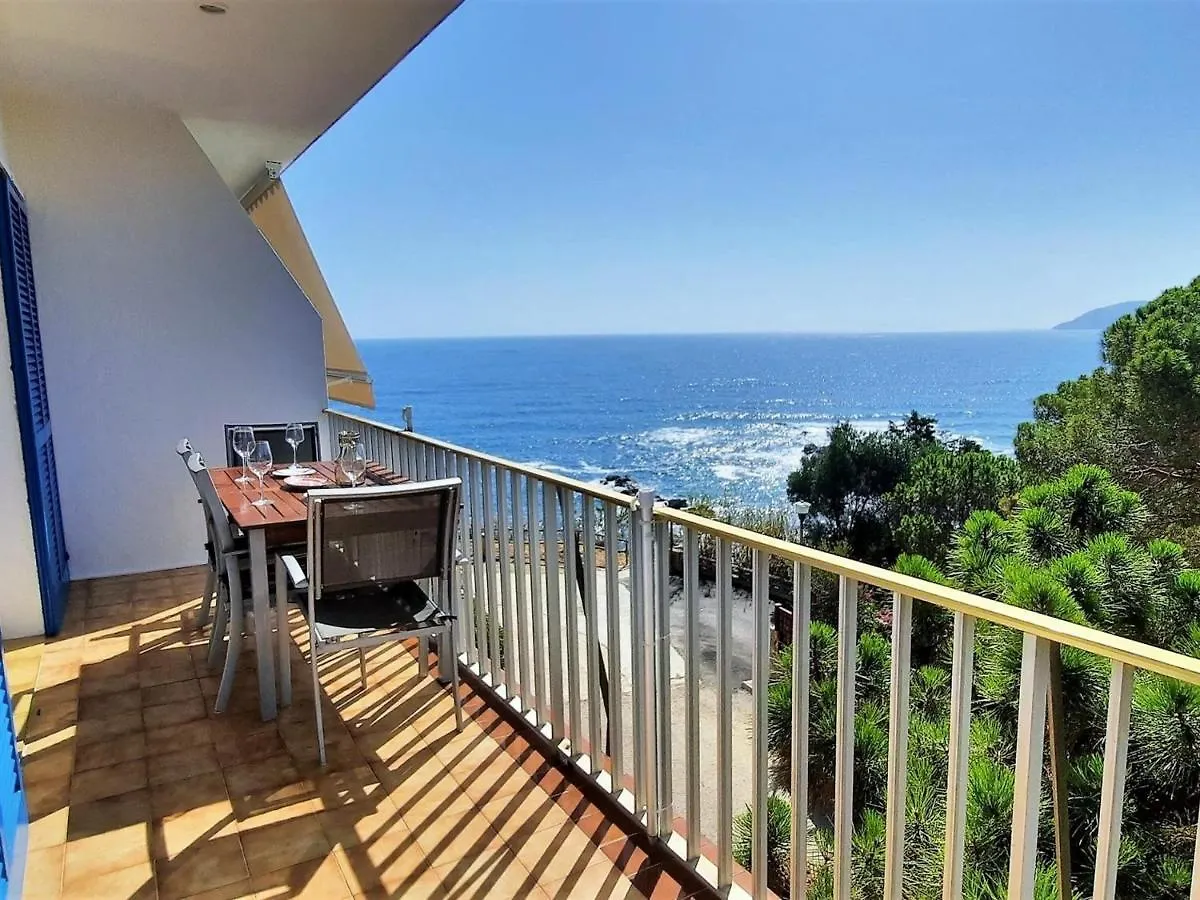 Apartamento Cerca De La Playa Con Parking Y Admite Mascotas En Llanca - Es-170-4 0*,